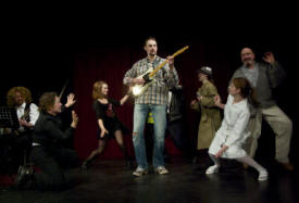 Nya Kvastar - Nyrsrevy 2011 - Folkteatern